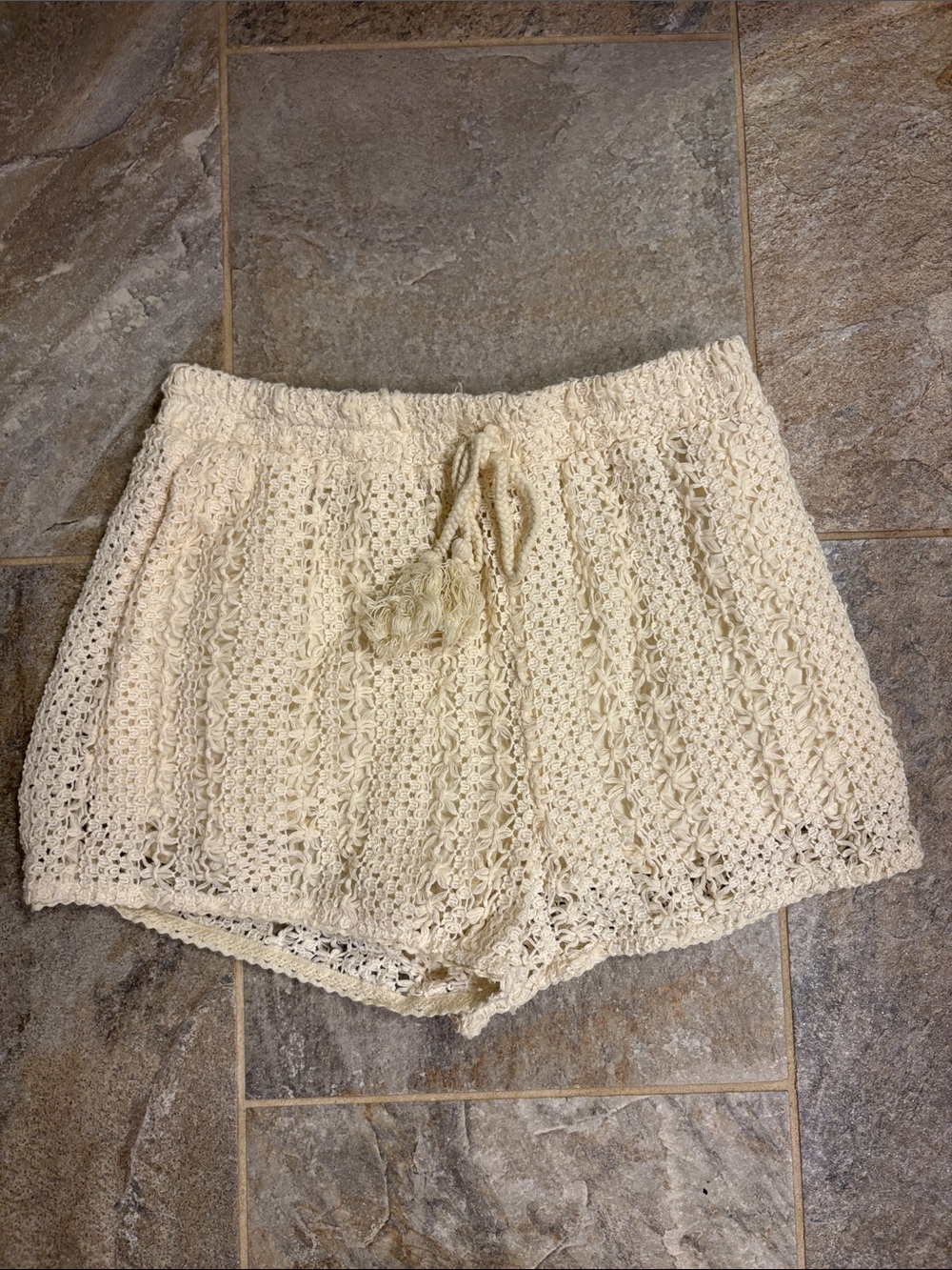 ILLA ILLA Crochet Drawstring Skort in Cream